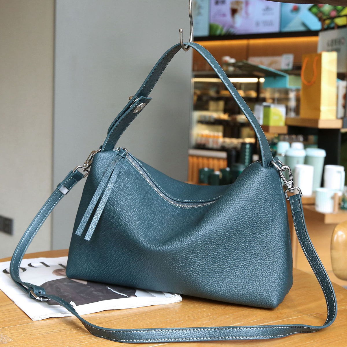 First Layer Cow Lady's Single Solid Color Simple Elegant Leather Bags