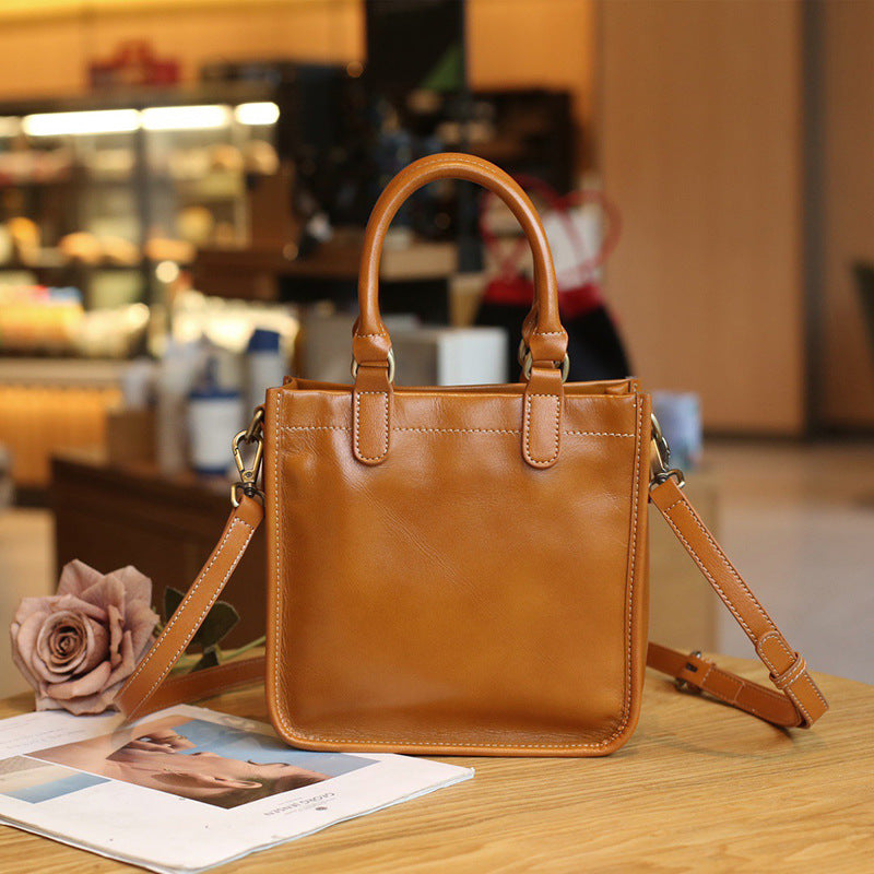 Comfortable Women's Portable Cowhide Niche Commuter Women's Shoulder Bag