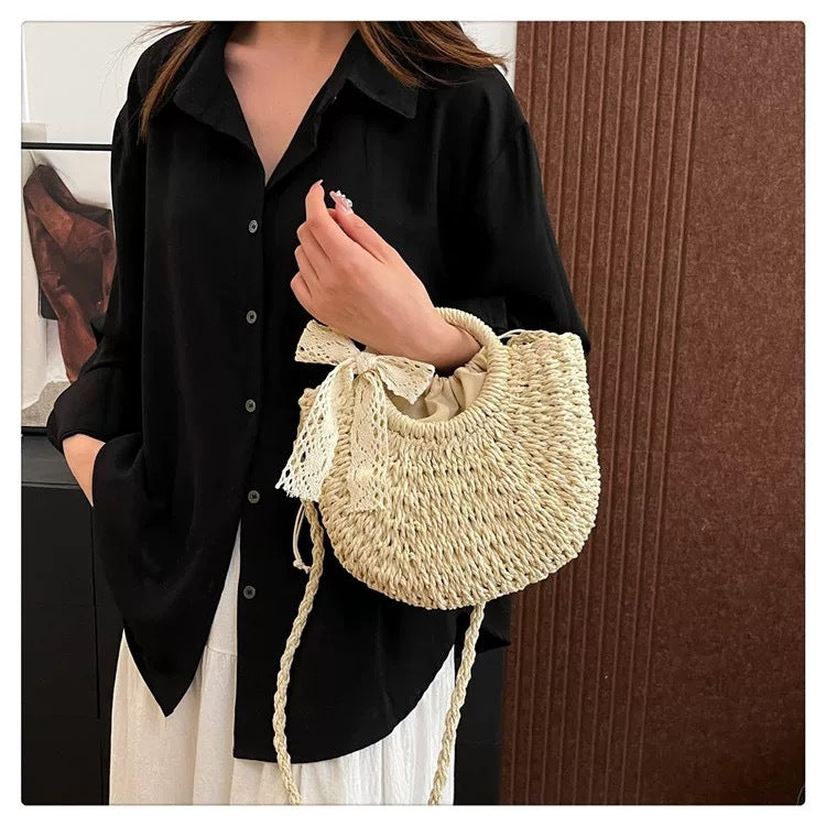 Women's Fashion Handmade Woven Lace Bow Summer Vacation Women's Messenger Bag