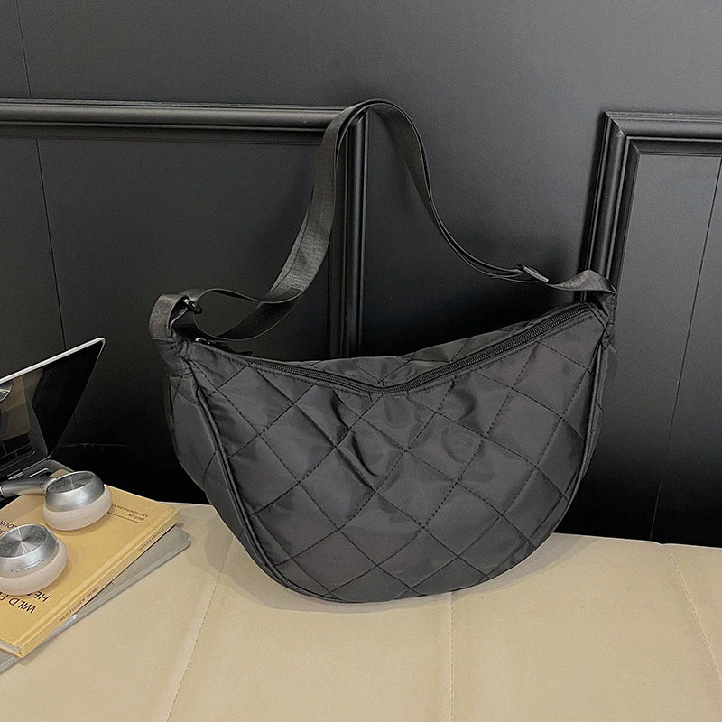 Trendy Nylon High-grade Large Capacity Dumpling Niche Female Women's Shoulder Bag