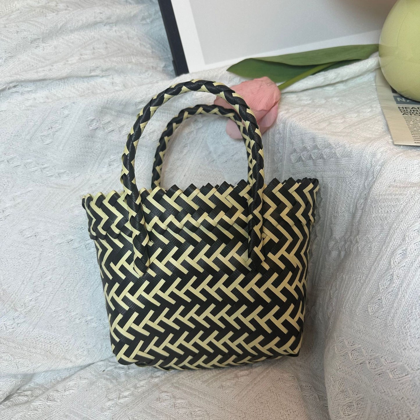 Style Fashion Simple Color Matching Portable Handbags