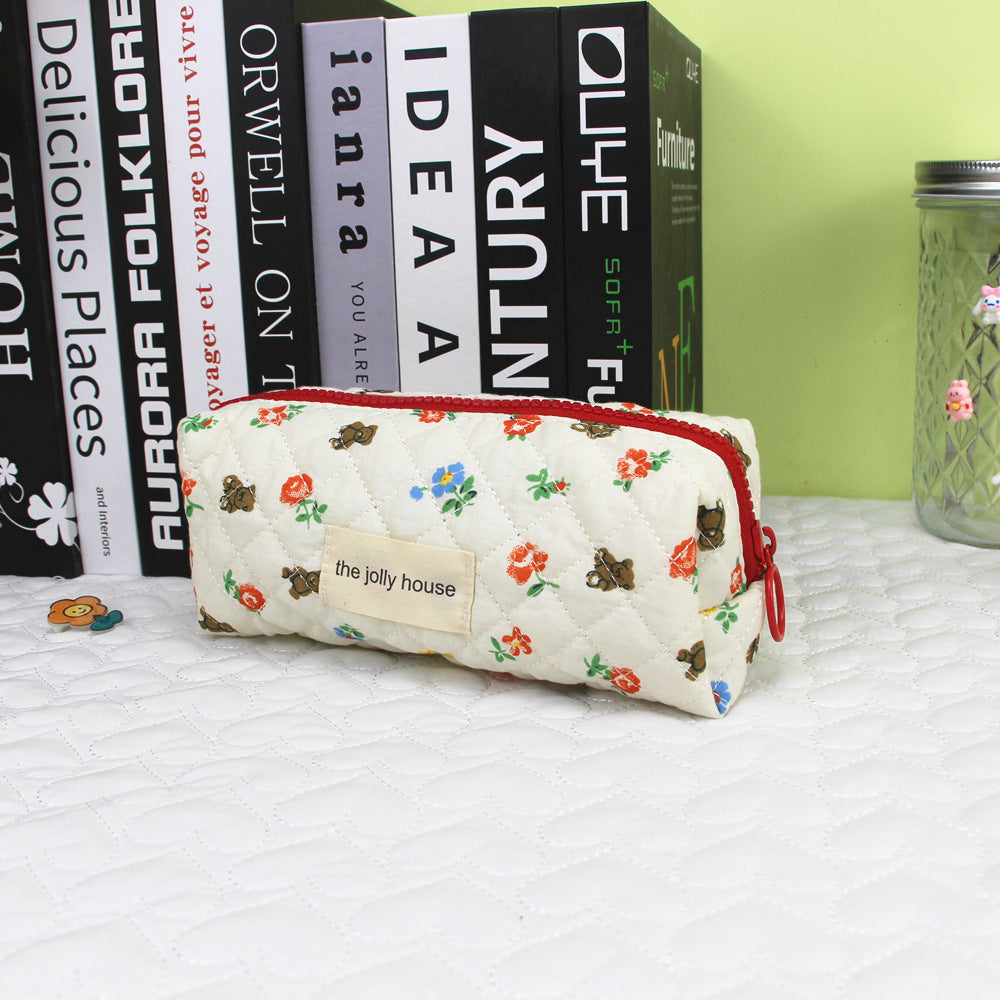Rabbit Flower Large Capacity Portable Toiletry Cosmetic Bags