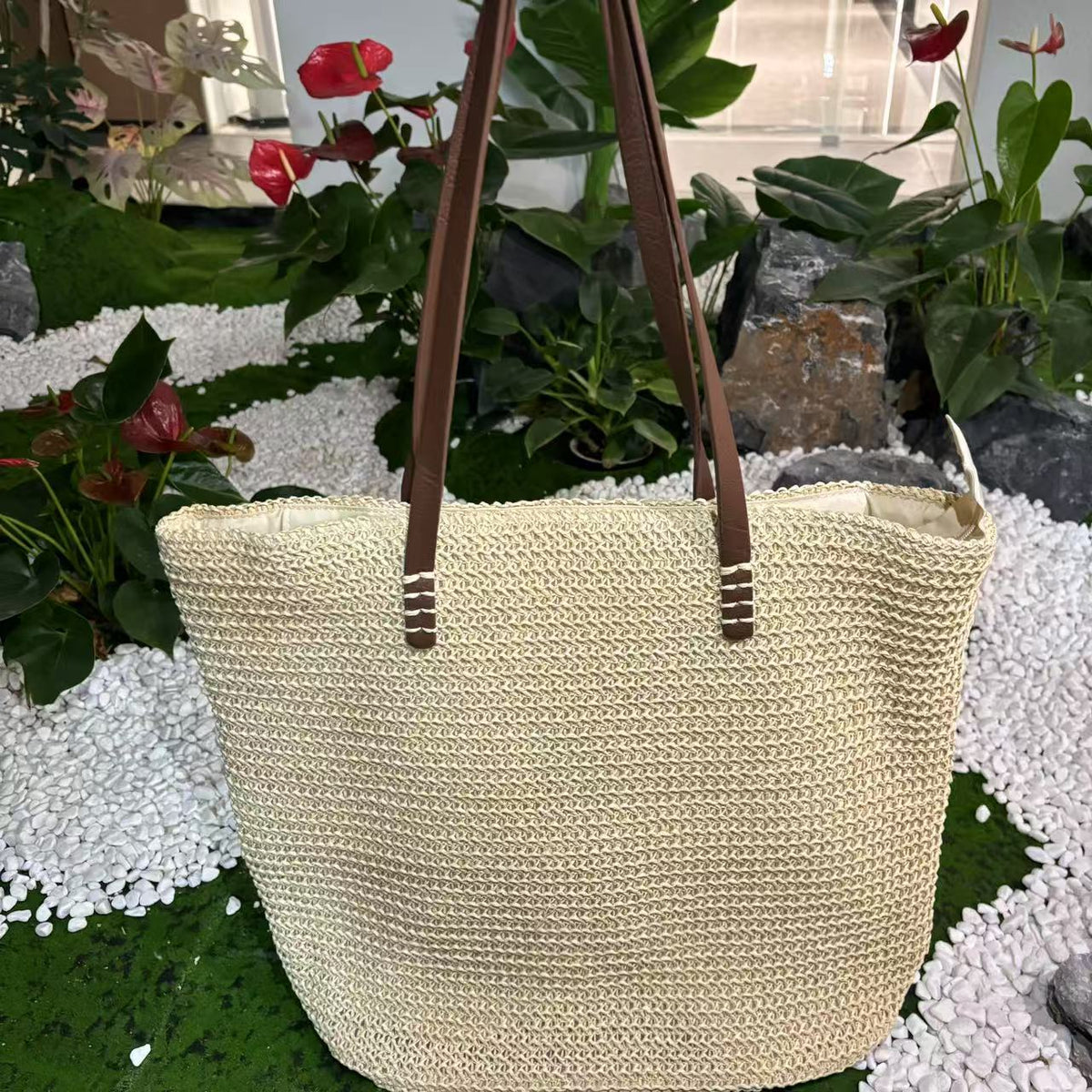Women's Straw Woven Vacation Beach Large Capacity Women's Shoulder Bag
