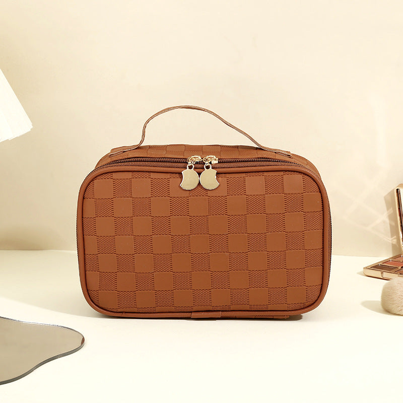 Women's High-grade Chessboard Storage Waterproof Portable Makeup Bag