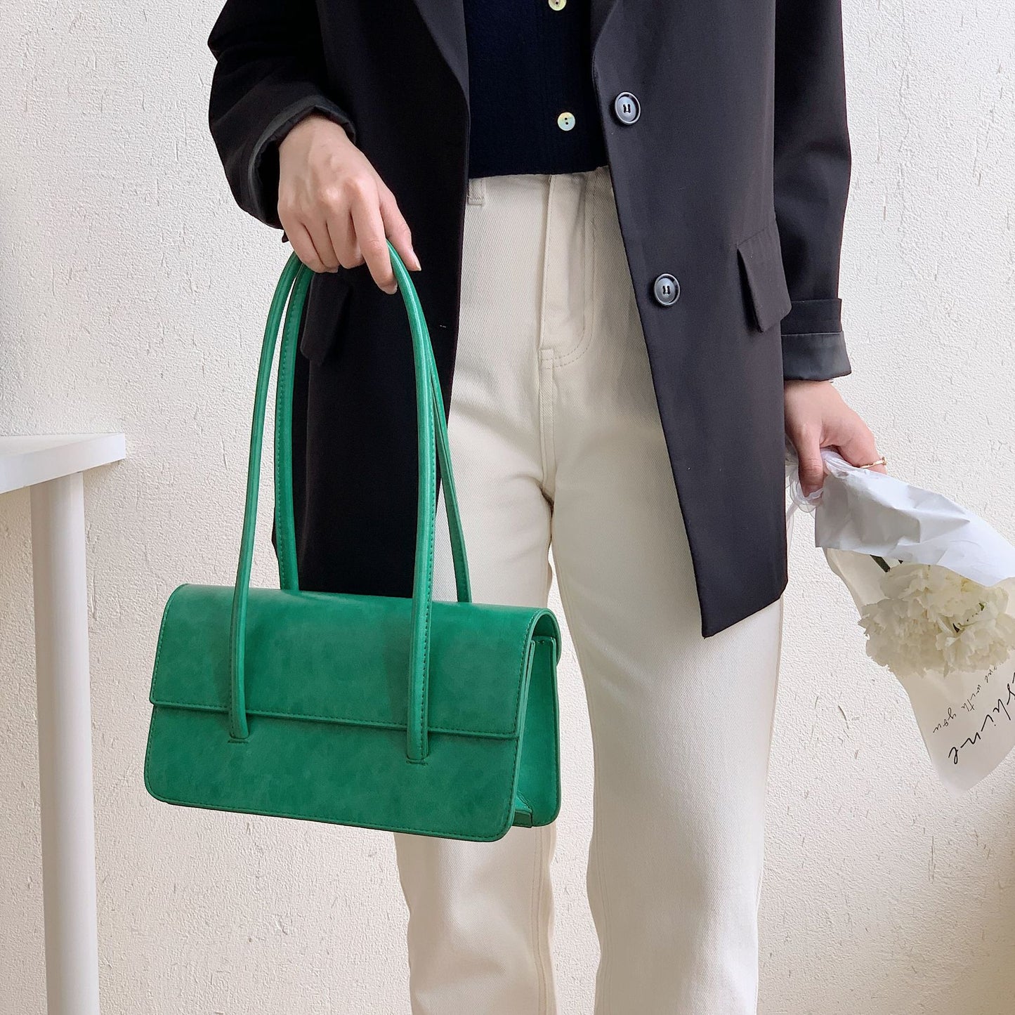 Women's Korean Elegance Retro Fashion Trendy Shaping Macaron Handbags