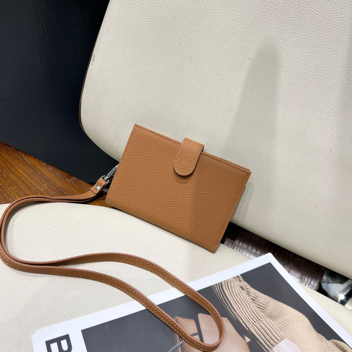 Leather Passport Wrapper Credentials Storage Zipper Ladies Wallet