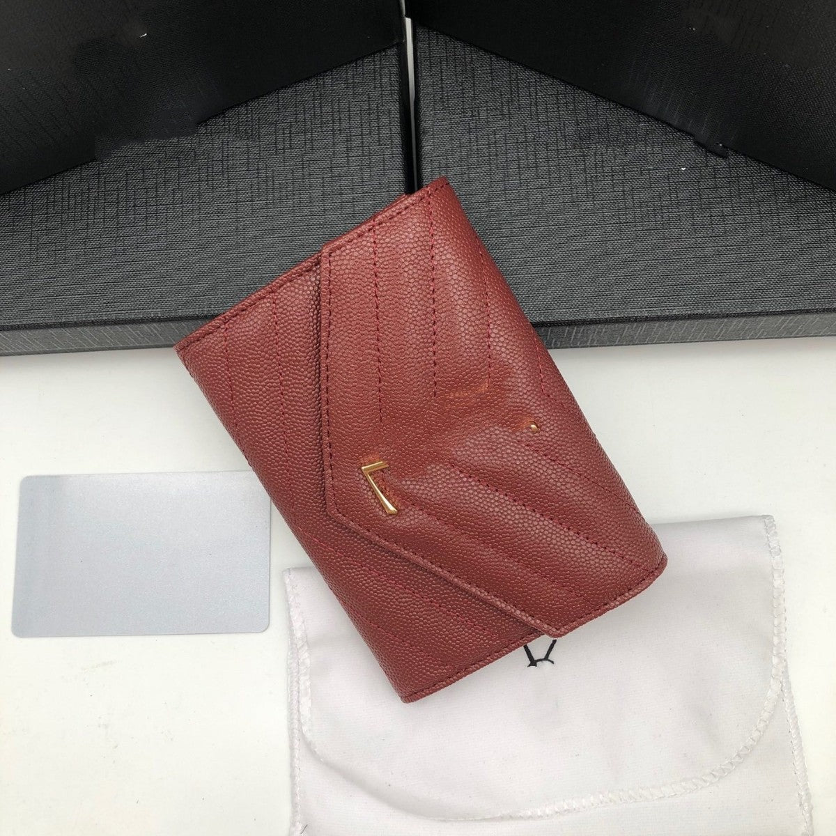 Caviar Short Cowhide Two Fold Multiple Slots Large Capacity Ladies Wallet