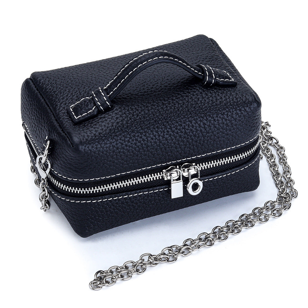 Women's Chain Portable Leather Large Capacity Washing Bags