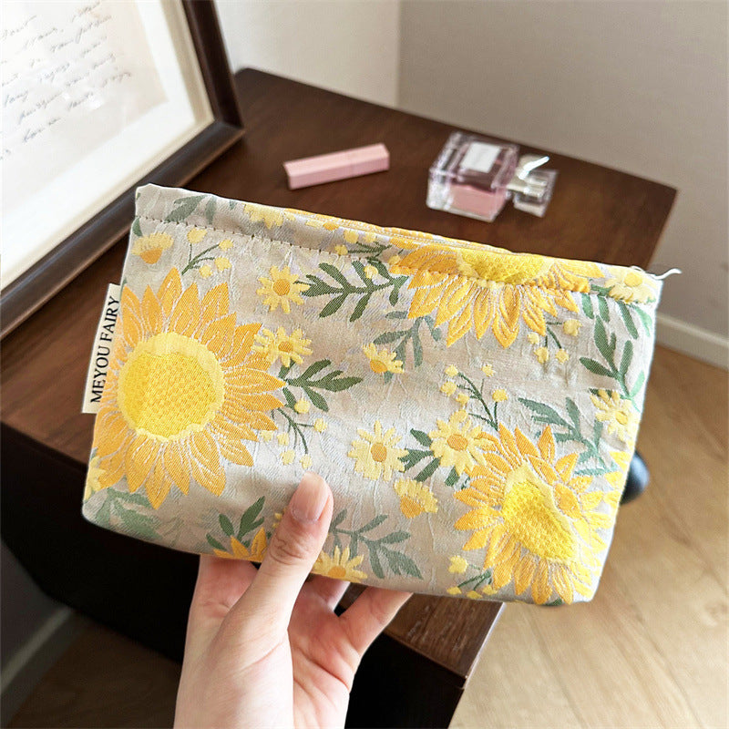Fresh Portable Skin Care Buggy Toiletry Underwear Hand Makeup Bag