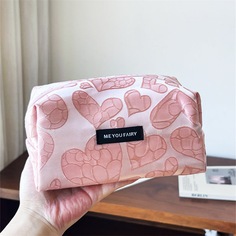Women's Gentle Fashion Korean Style Peach Heart Makeup Bag