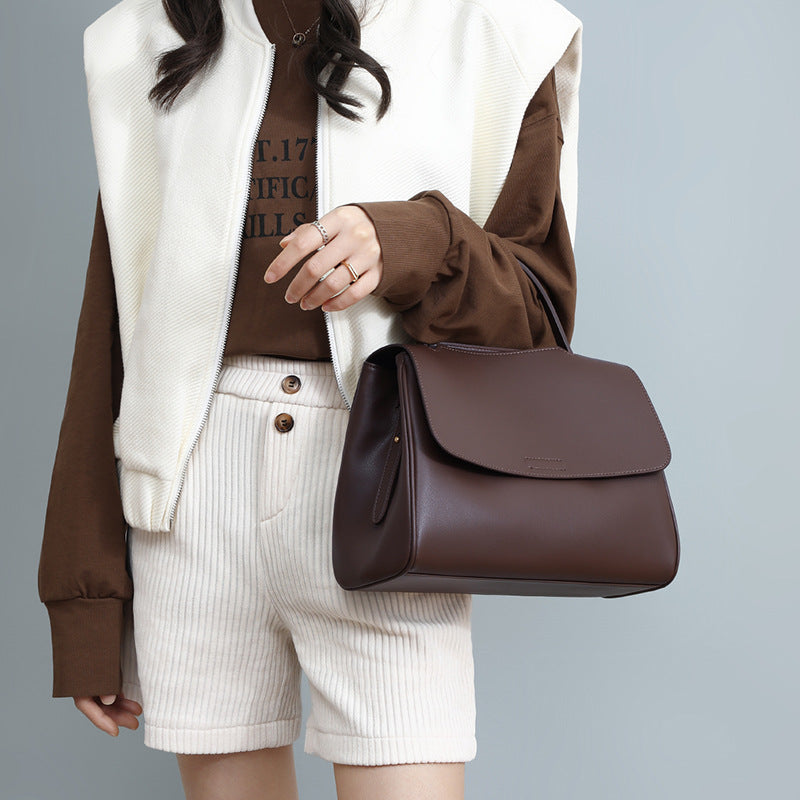 Women's Stylish Autumn Simple Large Capacity Leather Women's Shoulder Bag