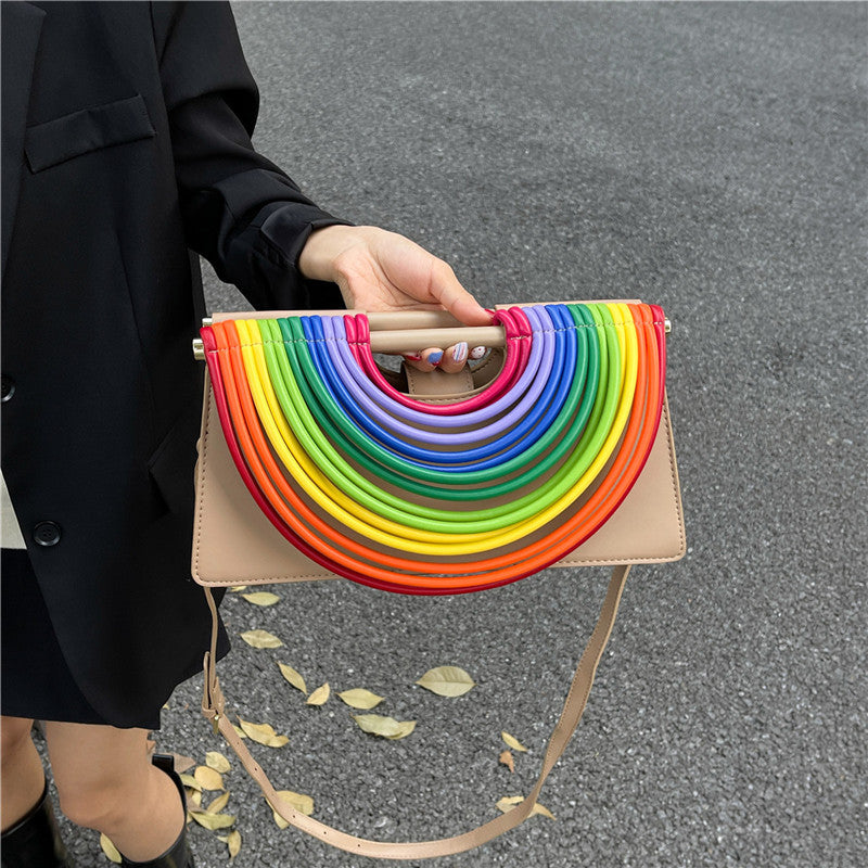 Women's Niche Woven Noodle Retro Hot Unique Women's Messenger Bag