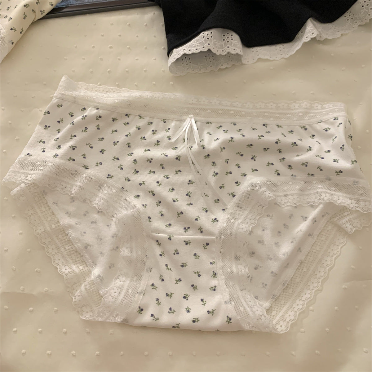 Lace Floral Sweet Underwear Comfortable Breathable Panties