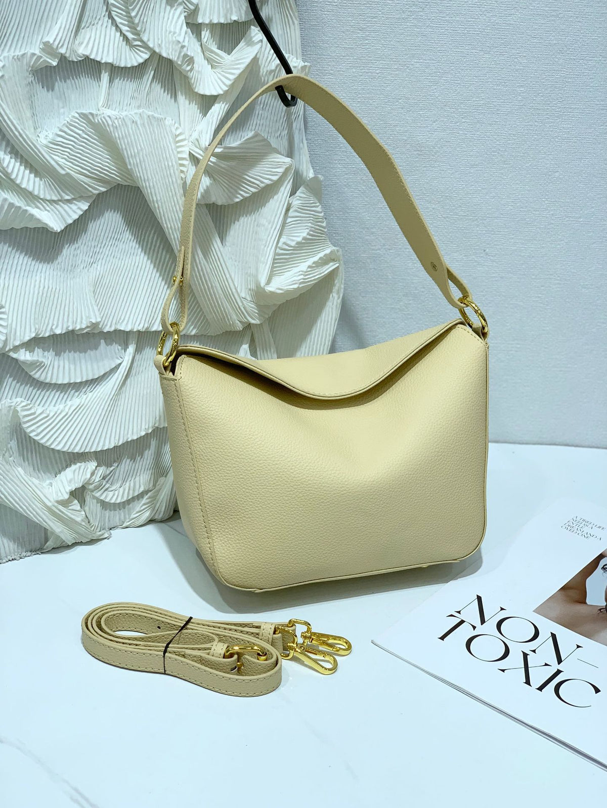 Women's Genuine Leather First Layer Cowhide Underarm Fashion Bags