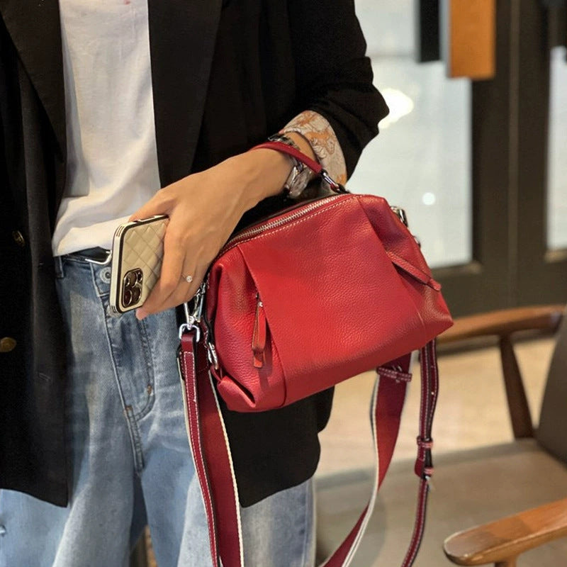 Women's Fashion First Layer Cowhide Leisure Commute Handbags