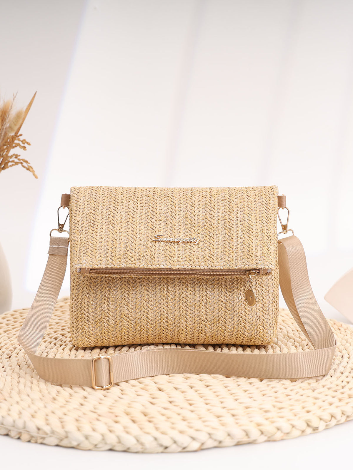 Women's Fresh Simple Woven Large Capacity Stitching Women's Messenger Bag