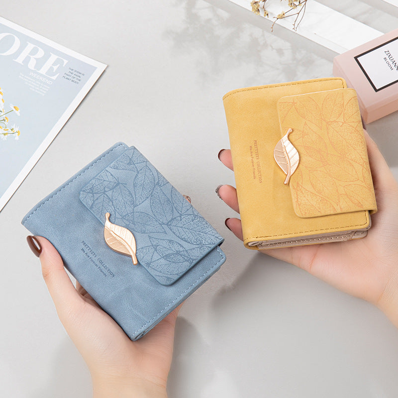 Women's Short Simple Vintage Frosted Leaf Fashion Ladies Wallet