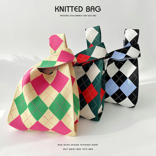 Design Hit Color Diamond Lattice Knitted Shoulder Bags
