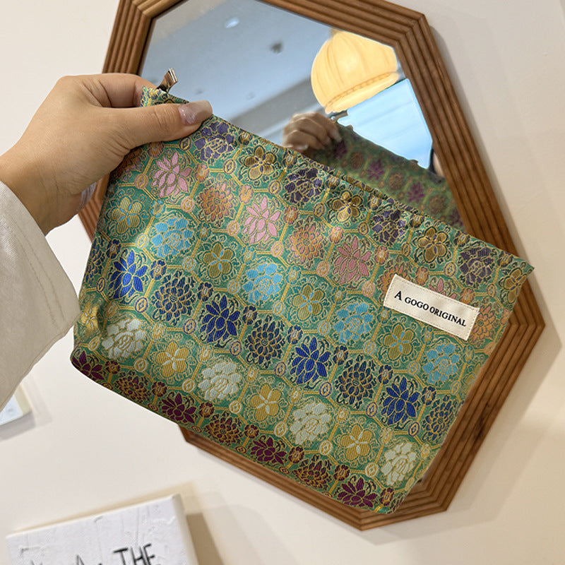 Style Artistic Portable Skin Care Buggy Ethnic Makeup Bag