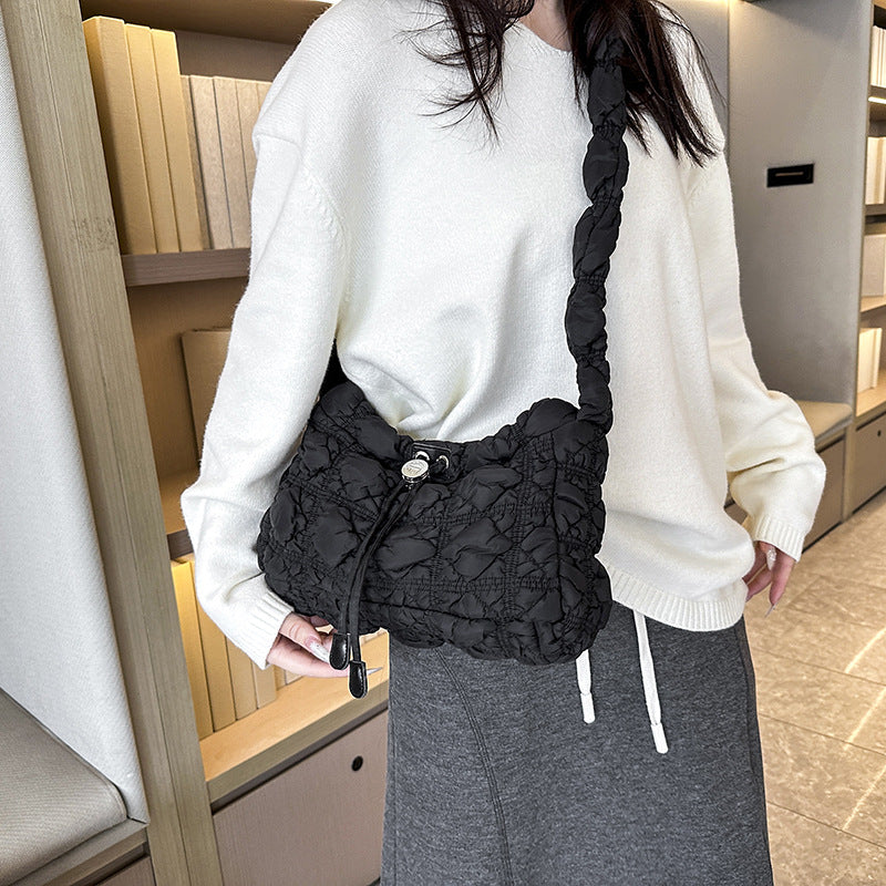 Women's Popular Underarm Stylish Lightweight Idle Style Pleated Cloud Large Bags