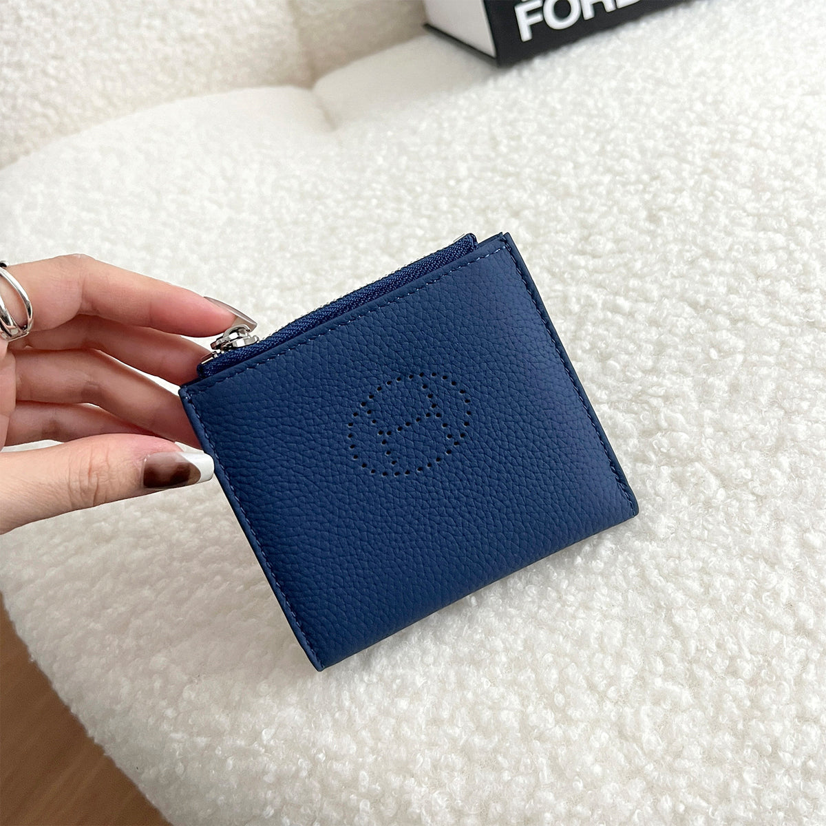 Female Short One Hollow Mini Cowhide Card Holder