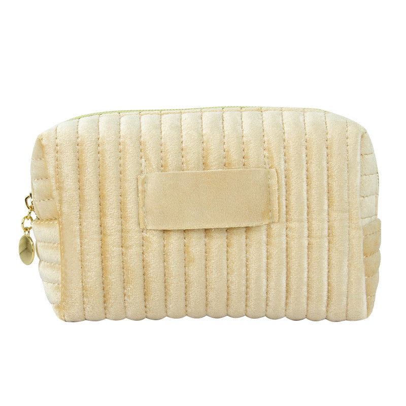 Popular Quilted Vertical Pattern Veet Cloth Toiletry Makeup Bag