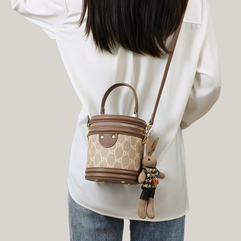 Women's Summer Niche Cylindrical Pouch High-grade Portable Women's Messenger Bag
