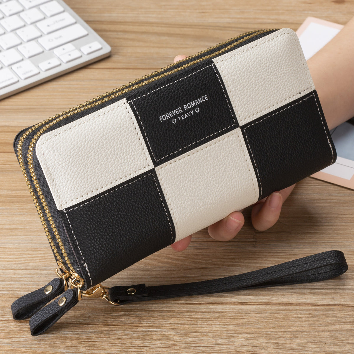 Women's Lady Long Three-color Stitching Simple Zipper Mobile Billfold Phone Bags