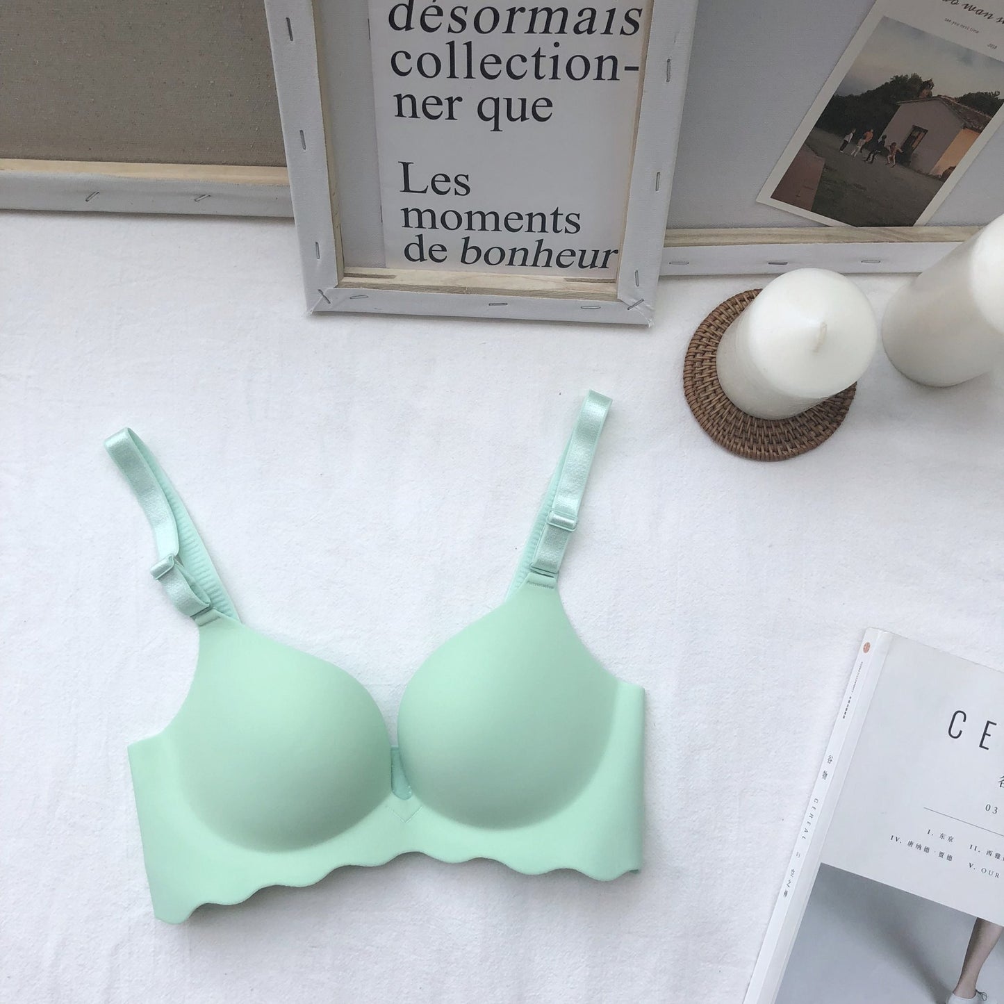 Wireless One-piece Seamless Sexy Little Chest Everyday Bras
