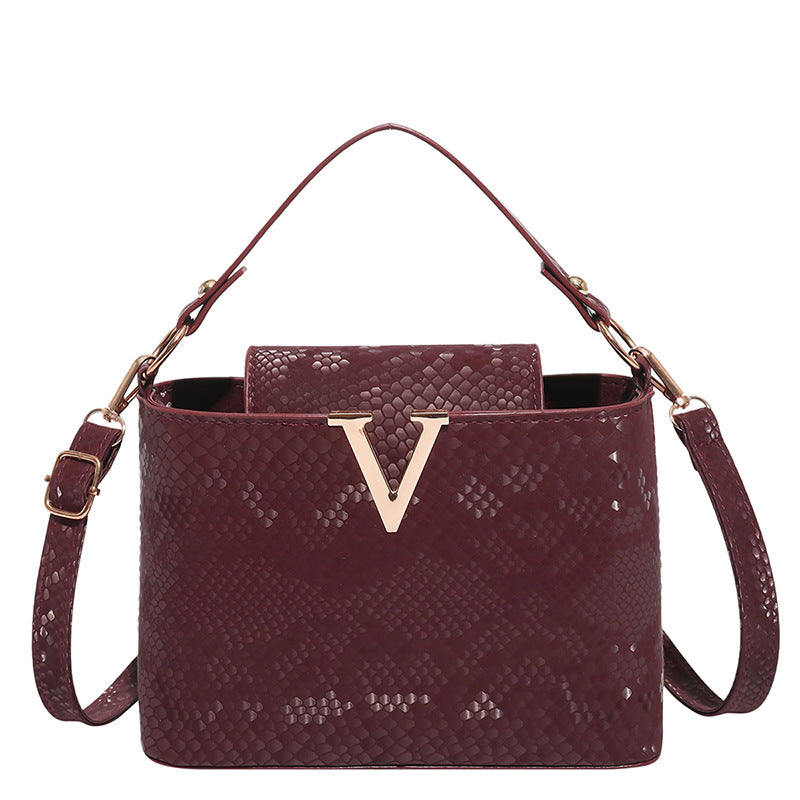 Capacity Solid Color Snake Pattern Summer Letter Hardware Texture Women's Shoulder Bag