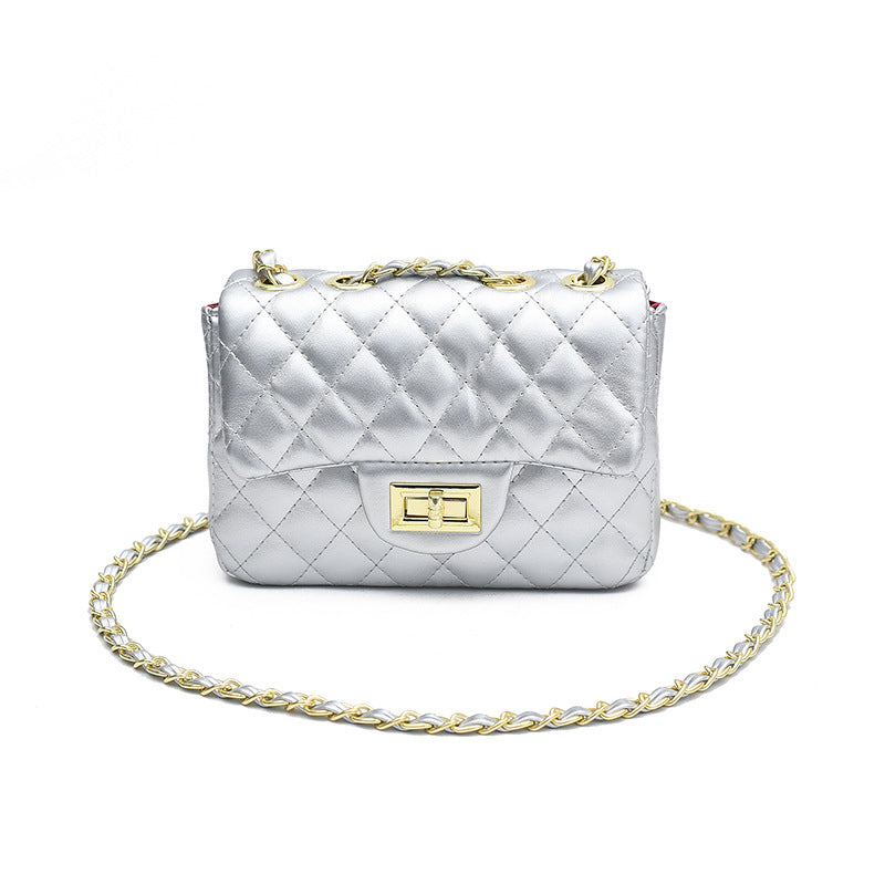Women's Latch Rhombus Trendy Retro Textured Super Hot Women's Shoulder Bag