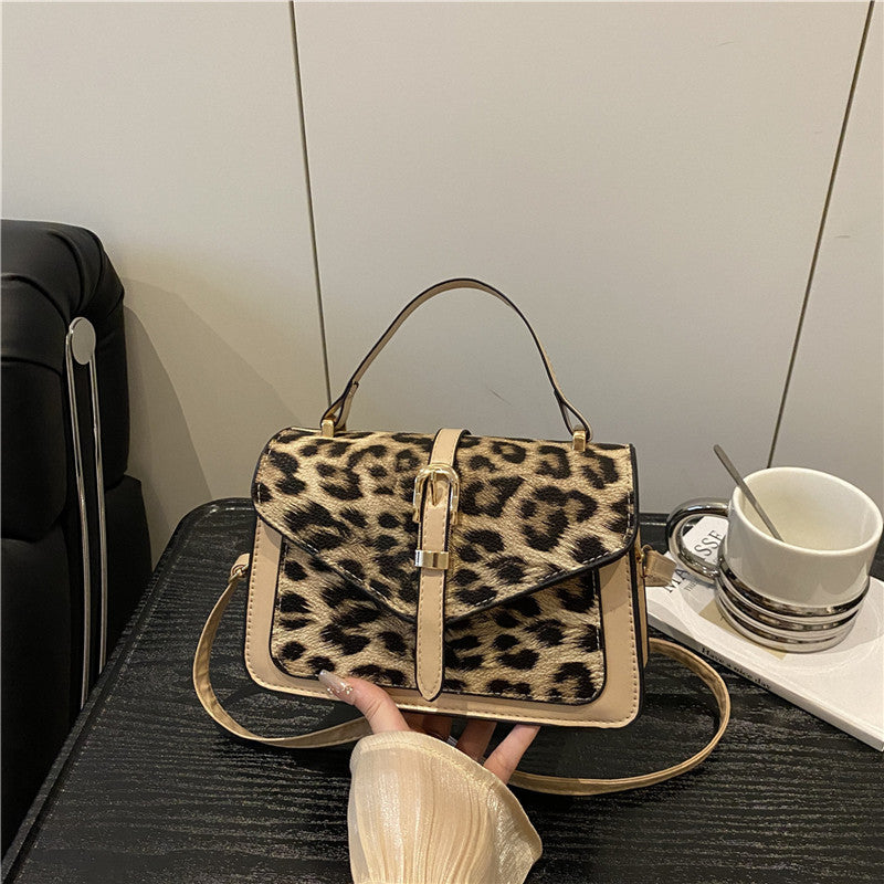 Leopard Print Autumn Personality Fashionable Stylish Female Commute Leisure Bags
