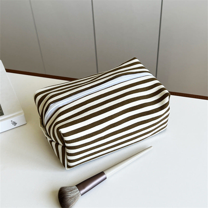 Women's Storage Wash Good-looking Large Capacity Contrast Color Bags