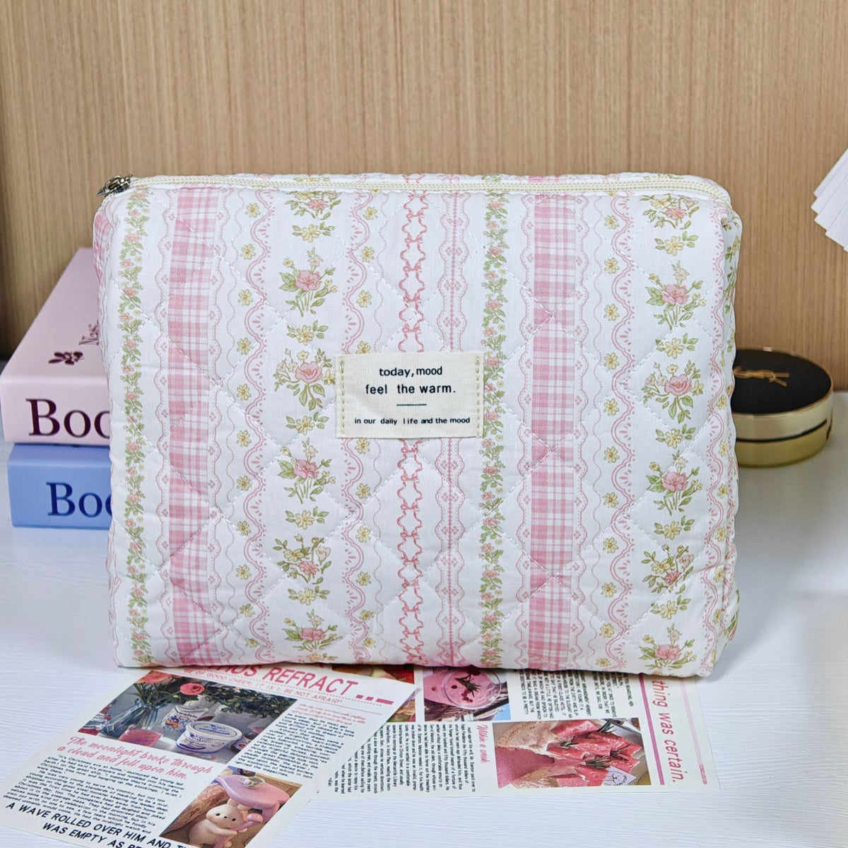 Women's Large Capacity Portable Floral Wash Quilted Cotton Pencil Makeup Bag