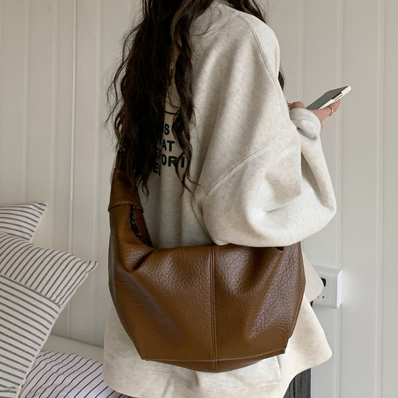 Large Capacity Retro Soft Leather Pleated Dumpling Women's Shoulder Bag