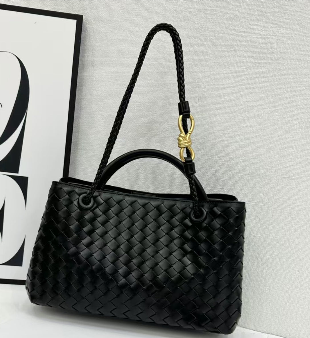 Women's Genuine Leather Metal Cord Fastener Woven Handbags