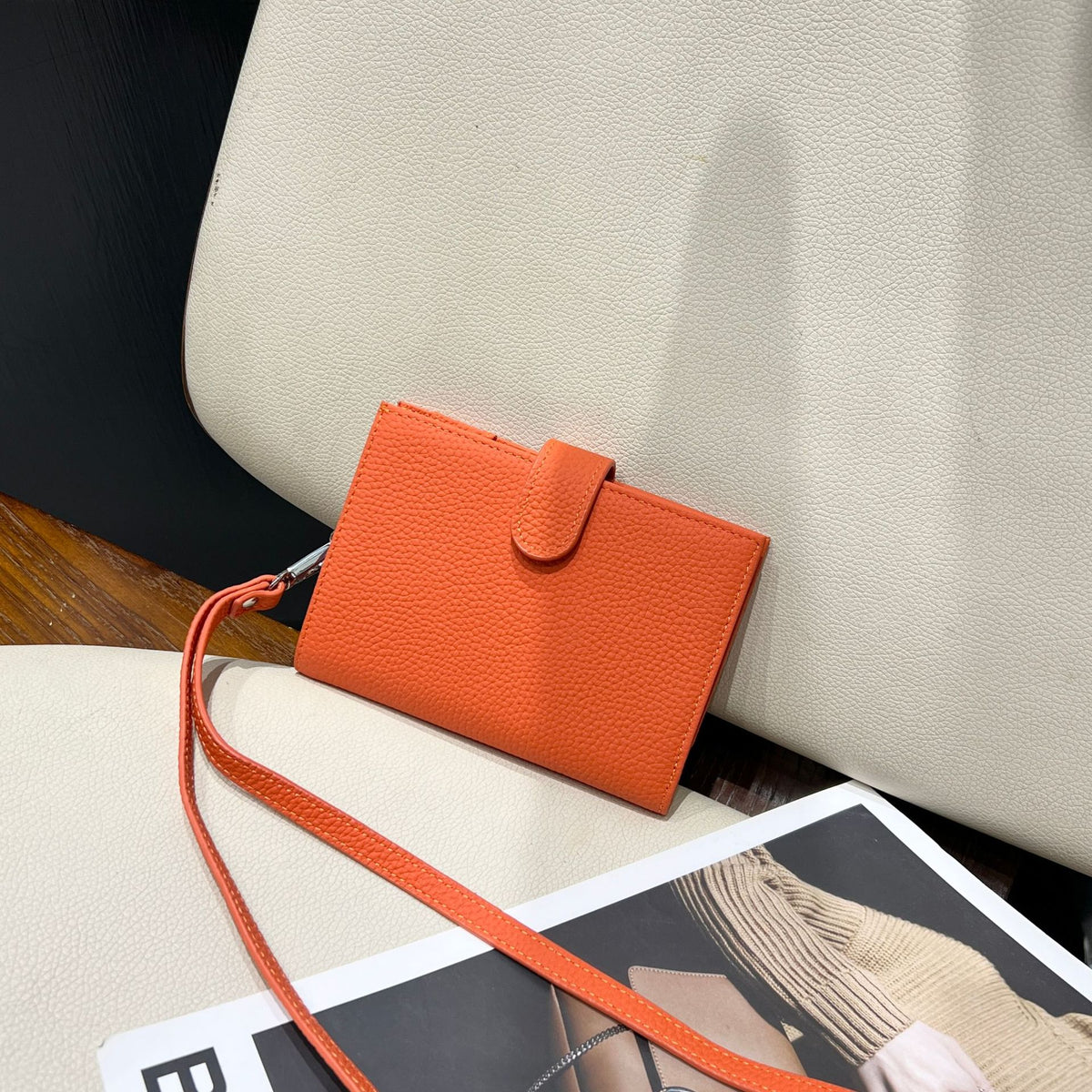 Leather Passport Wrapper Credentials Storage Zipper Ladies Wallet