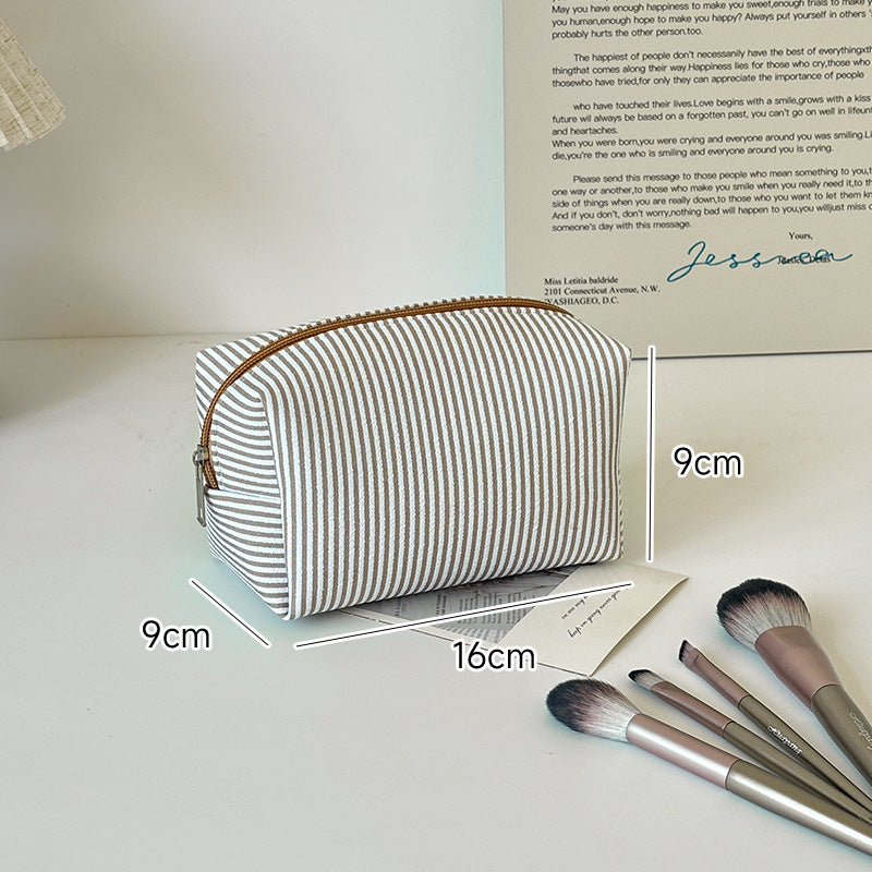 Striped Make-up Large Capacity Seersucker Embroidered Portable Out Makeup Bag
