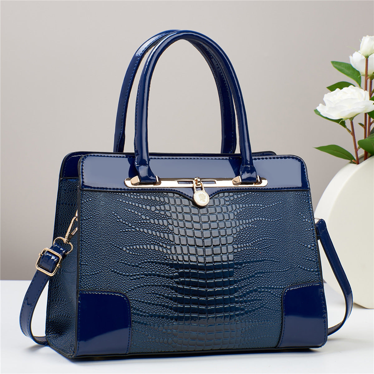 Direct Mail Mom Versatile Elegant Lady Handbags