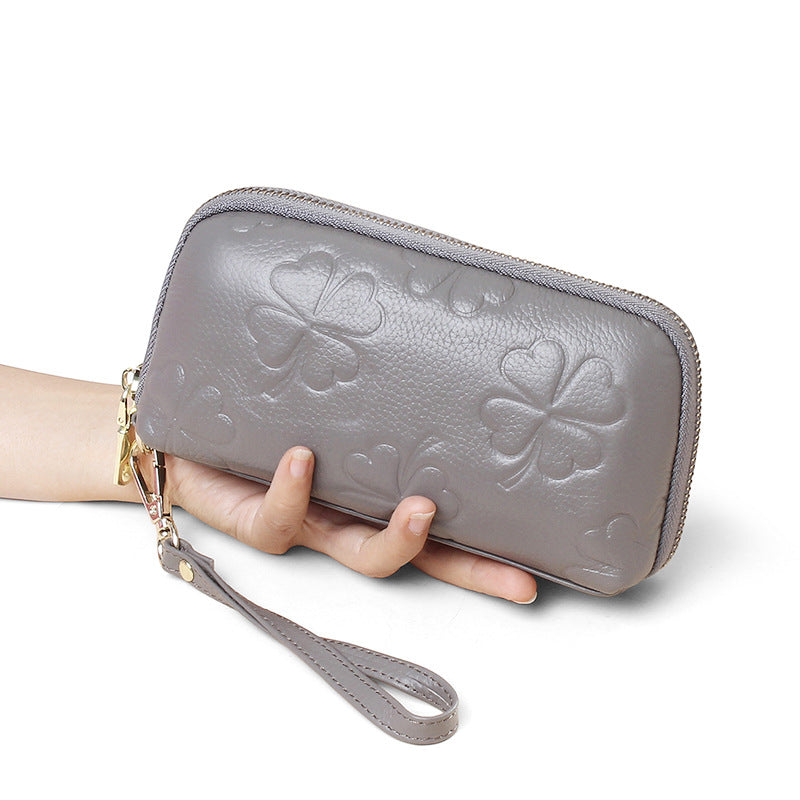 Women's First Layer Cowhide Four-leaf Clover Embossed Simple Clutch High-grade Genuine Bags