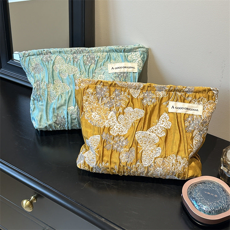 Butterfly Three-dimensional Relief Pleated Print Portable Makeup Bag