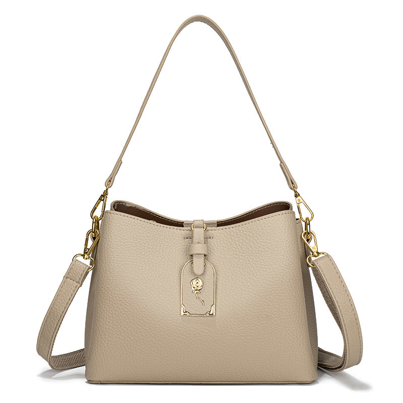 Fashion High Texture Underarm Large Capacity Commuter Bags