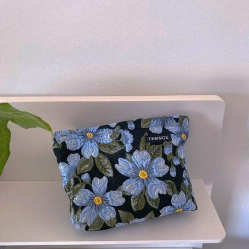 Design Black White Temperament Striped Retro Artistic Elegant Cosmetic Bags