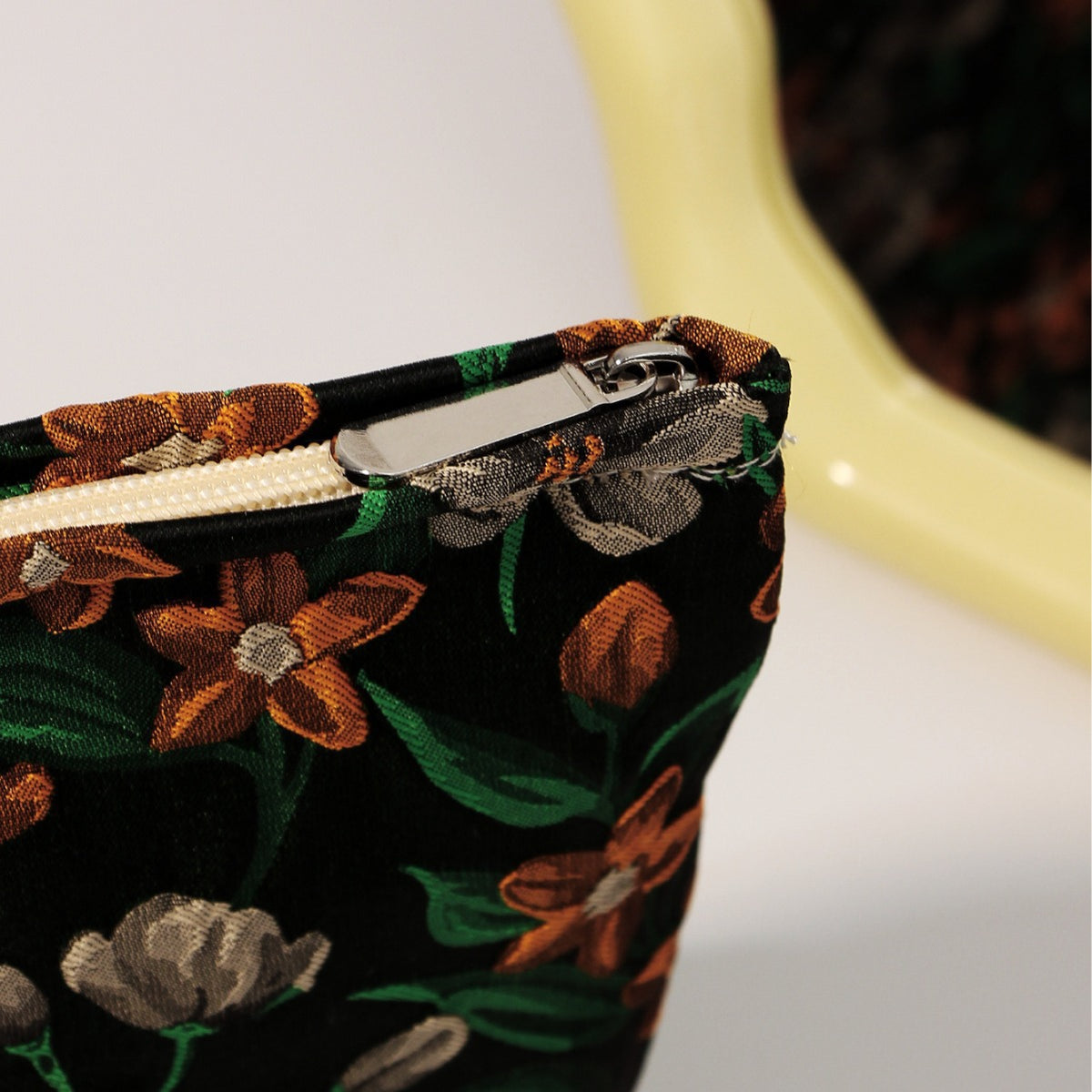 Clutch Large Capacity Flower Storage Portable Makeup Bag