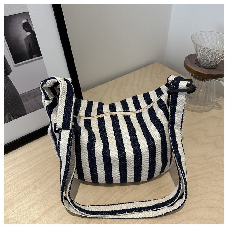 Women's Retro Literary Simplicity Fresh Striped Canvas Personal Leisure Fashion Handbags