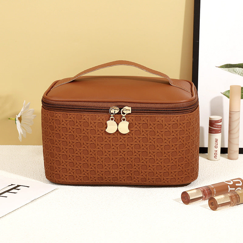 Women's Simple Portable High-grade Storage Waterproof Wash Makeup Bag