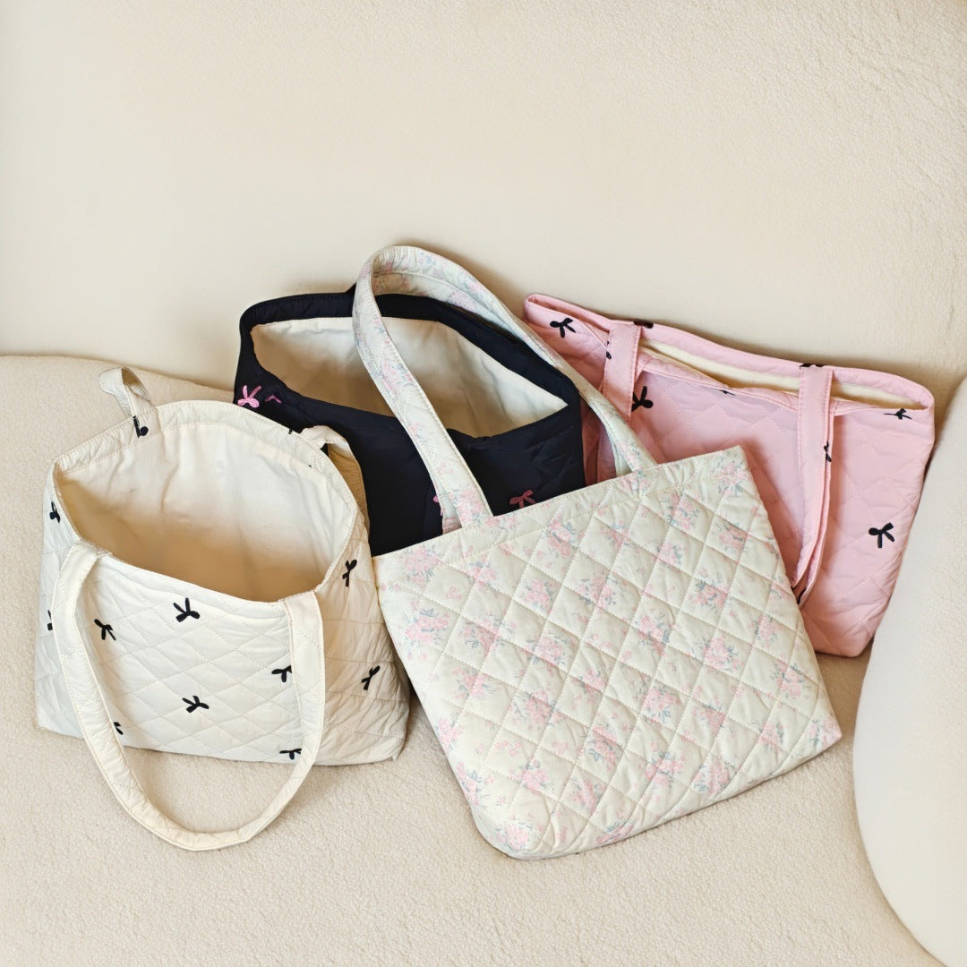Women's Large Capacity Portable Commuter Storage Bags