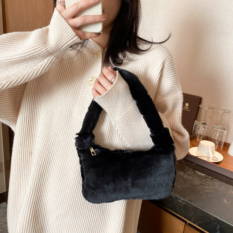 Charming Plush Underarm Female Fashion Portable Handbags