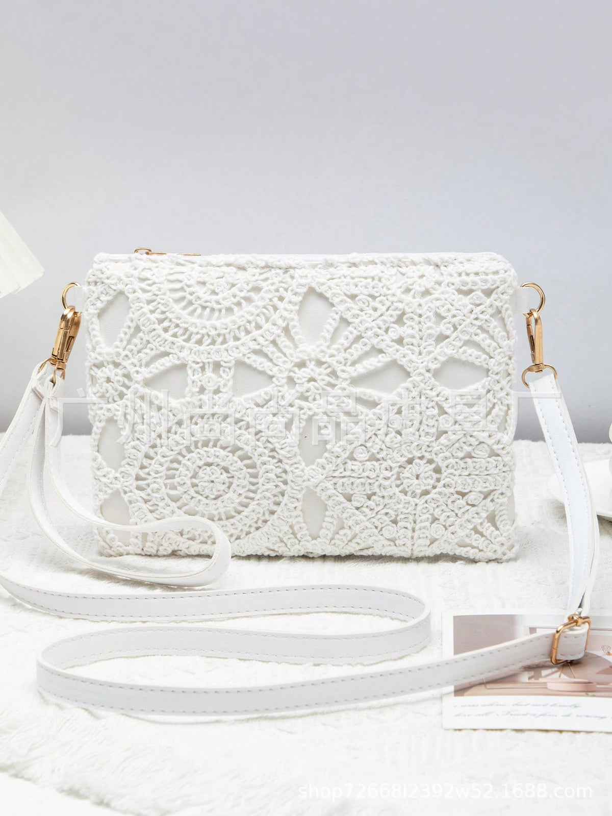 Flower Hand Holding Clutch One Light Luxury Daily Women's Messenger Bag