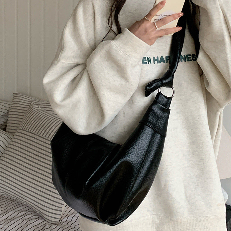 Large Capacity Retro Soft Leather Pleated Dumpling Women's Shoulder Bag